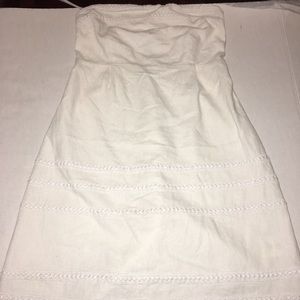 White strapless dress